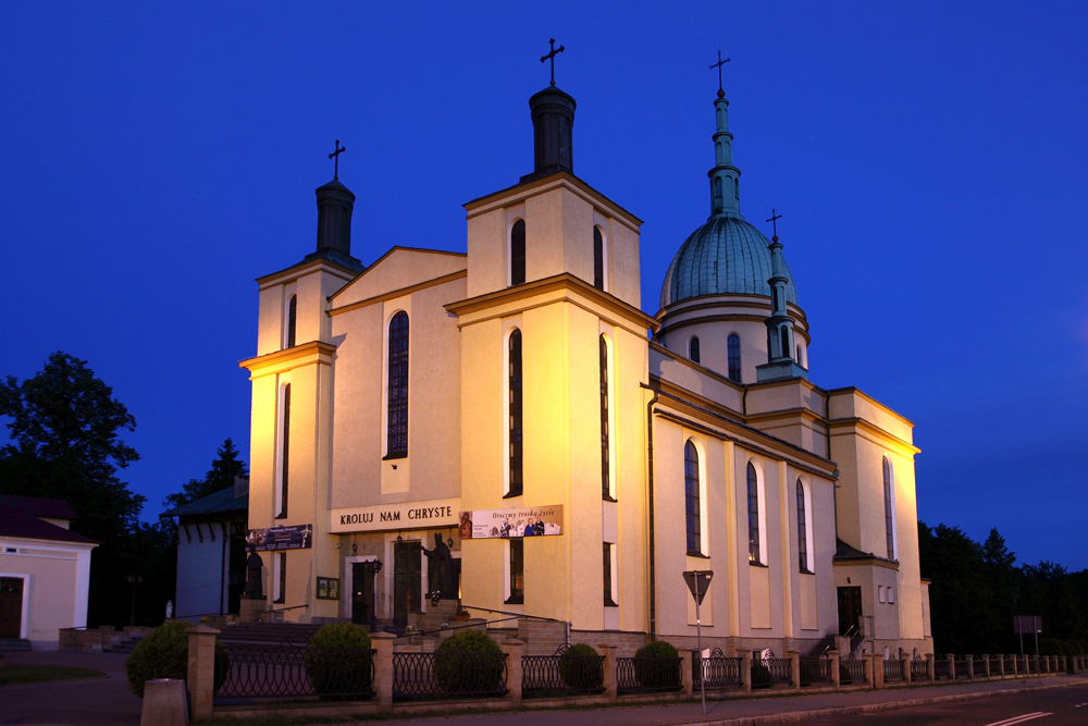 Wnętrze kościoła pw. Chrystusa Króla